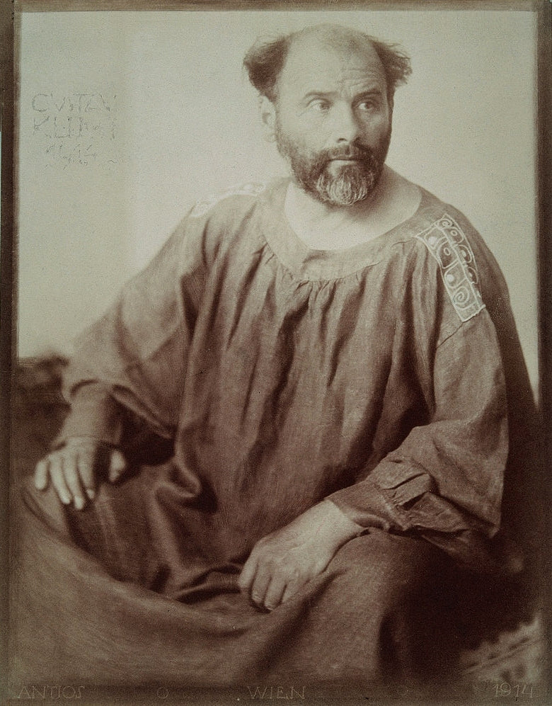 Portrait photographique de Gustav Klimt en 1914 par Anton Josef Trčka