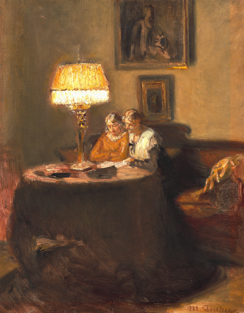 Ella et Engel, assis à la table sur le canapé rouge dans le studio de Michael Ancher, lisent un livre. - Michael Peter Ancher