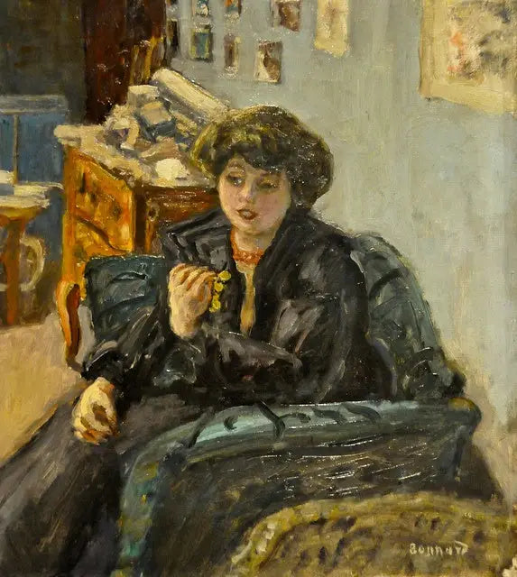 Ung kvinna i ett inre - Pierre Bonnard