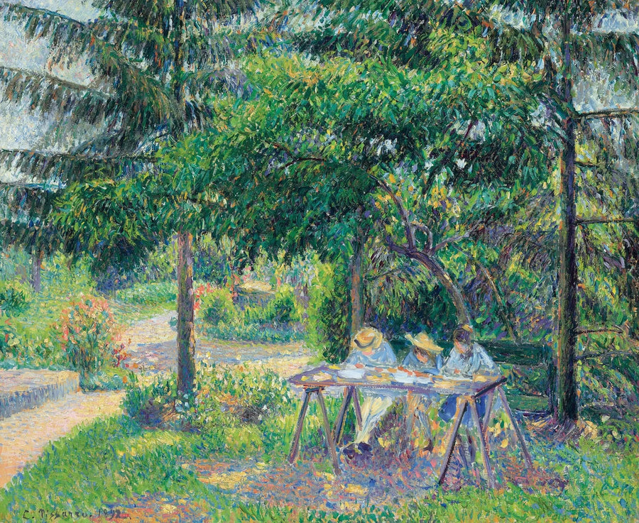 Barn som sitter vid ett bord i trädgården, Éragny - Camille Pissarro