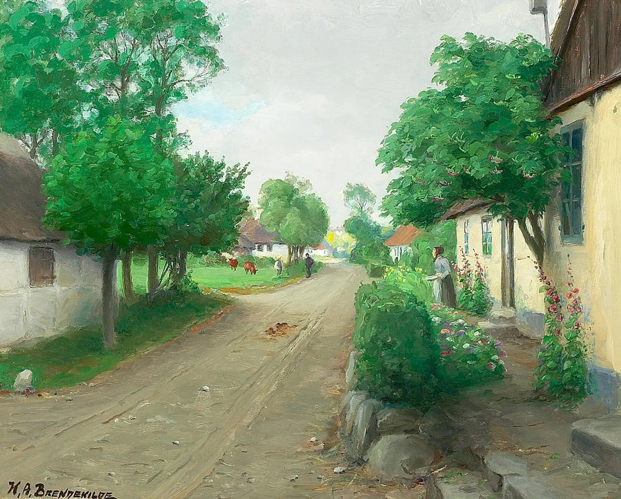 En landsväg med människor, kor och blommande stockrosor. - H. A. Brendekilde