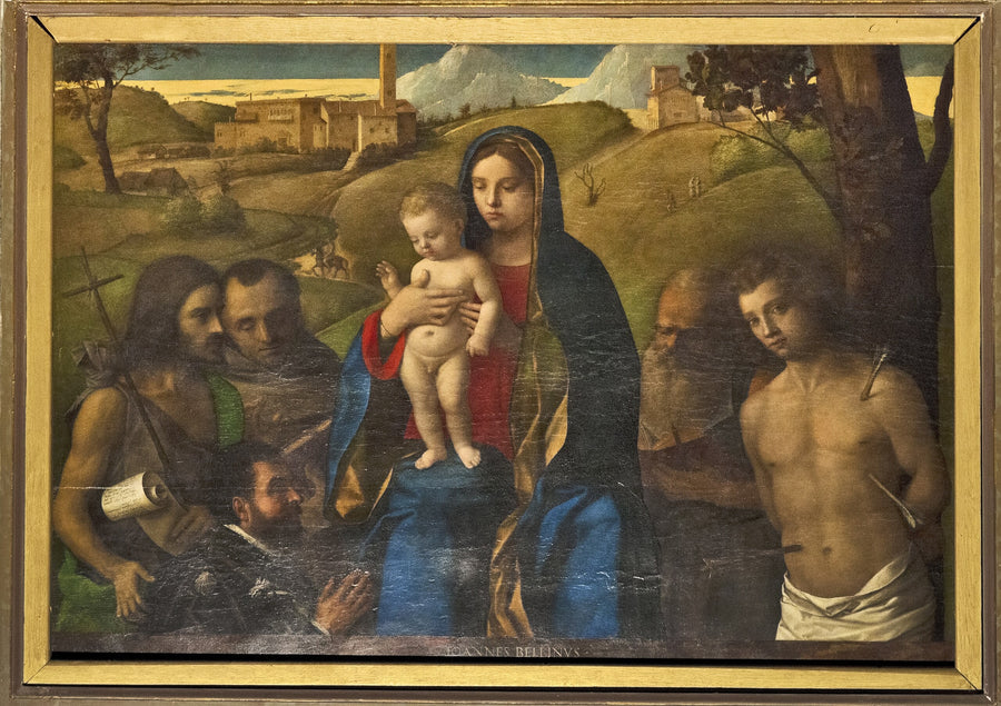 Madonna med barn med fyra helgon (Johannes Döparen, Franciskus, Jerome och Sebastians (från vänster till höger)) och donatorn - Giovanni Bellini